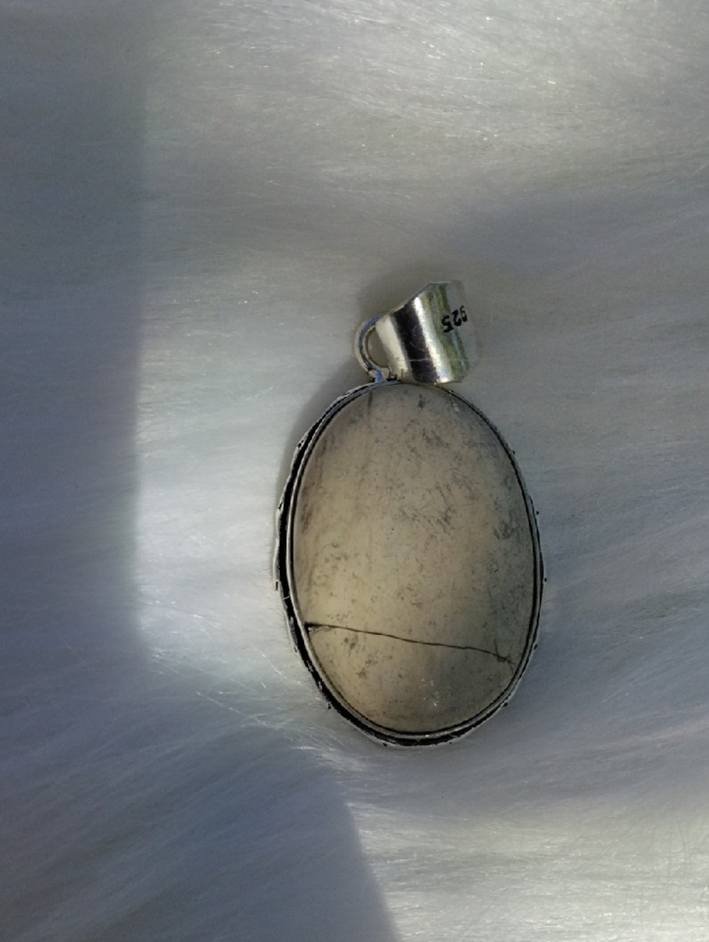 Cracked Mexican Laguna Lace Agate Silver Plated Stone Necklace Pendant